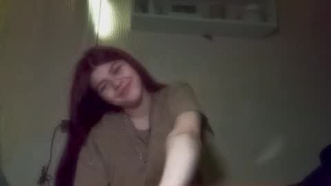 Lina online show from November 2025 03:23:02 PM