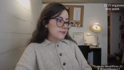 Snapshot of cherrybunny21 chatting on January 2025 03:31:01 AM Sarah Prez online show from January 2025 03:31:01 AM