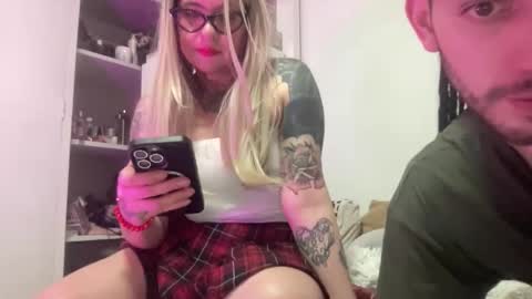 CherryCatCup online show from April 2026 06:18:02 AM