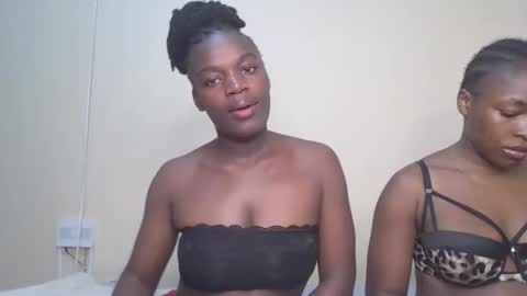 Snapshot of cherrye_bonny2 chatting on April 2026 10:26:02 PM Cherry online show from April 2026 10:26:02 PM