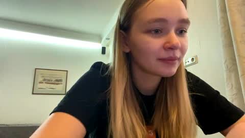 Lei online show from April 2026 01:49:01 PM