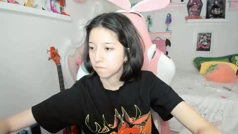 Snapshot of cherrymafer666 chatting on March 2026 02:04:02 AM cherrycute666 online show from March 2026 02:04:02 AM