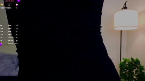 Snapshot of cherrymira chatting on March 2026 05:08:01 PM Loise online show from March 2026 05:08:01 PM