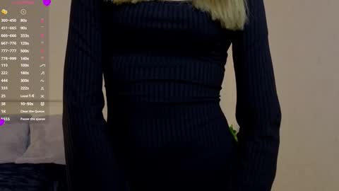 Snapshot of cherrymira chatting on March 2026 05:08:01 PM Loise online show from March 2026 05:08:01 PM