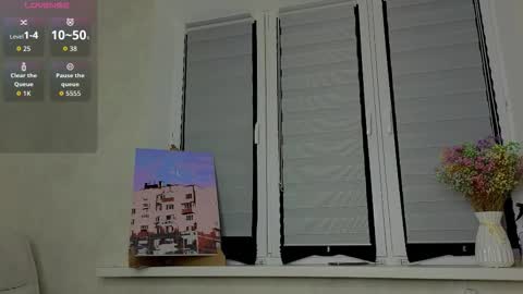 Snapshot of cherrypepperkiss chatting on November 2025 12:05:01 PM Lysia online show from November 2025 12:05:01 PM