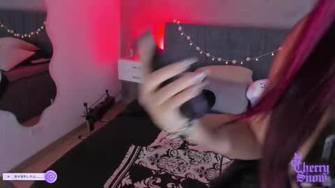 Cherry online show from November 2025 05:17:02 AM