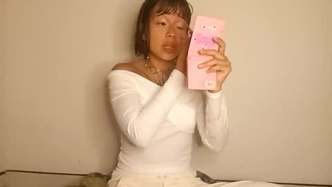 Cherry  online show from January 2025 11:06:01 PM