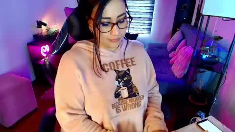 Snapshot of cherryy_bombshelll chatting on May 2026 03:08:01 PM cherry online show from May 2026 03:08:01 PM