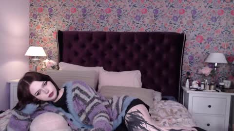 amelia online show from January 2025 10:15:02 PM