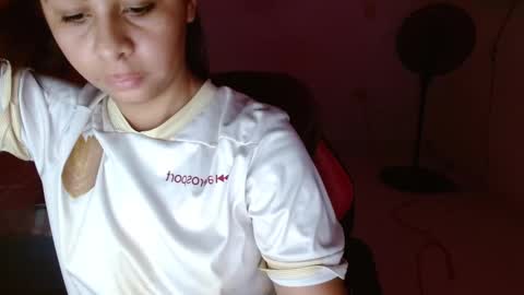 Snapshot of chiara_20 chatting on March 2026 03:45:02 AM Airam online show from March 2026 03:45:02 AM