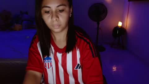 Snapshot of chiara_20 chatting on April 2026 12:02:01 AM Airam online show from April 2026 12:02:01 AM