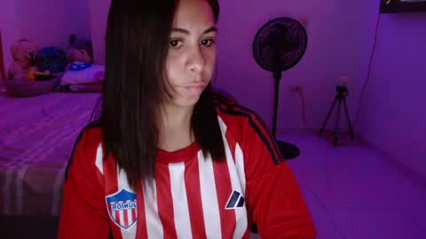 Snapshot of chiara_20 chatting on April 2026 12:57:01 AM Airam online show from April 2026 12:57:01 AM