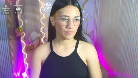 Chiara  online show from April 2026 07:43:01 PM