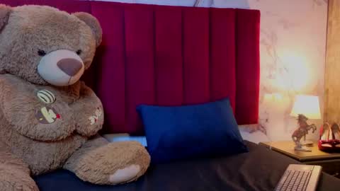 CHIARA online show from July 2026 01:04:01 PM