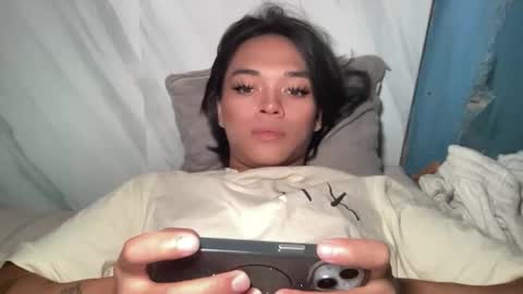 Snapshot of chichay_addams chatting on April 2026 07:25:02 AM Addams online show from April 2026 07:25:02 AM