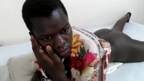 chichie_ online show from April 2026 09:15:01 AM