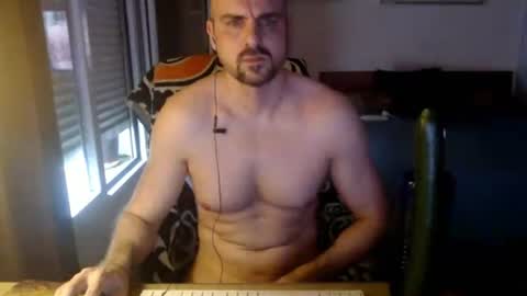 chicocam1983 online show from July 2026 03:38:01 PM