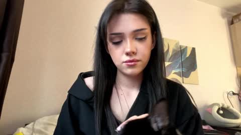 Snapshot of chiekodavanzo chatting on March 2026 01:49:02 PM Becky online show from March 2026 01:49:02 PM