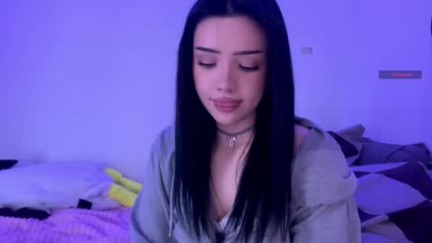 Snapshot of chiekodavanzo chatting on April 2026 03:18:02 PM Becky online show from April 2026 03:18:02 PM