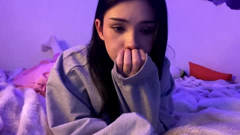 Snapshot of chiekodavanzo chatting on April 2026 04:17:02 PM Becky online show from April 2026 04:17:02 PM