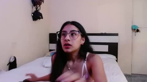 Snapshot of chikandela chatting on December 2024 11:16:01 PM  Valentina  online show from December 2024 11:16:01 PM