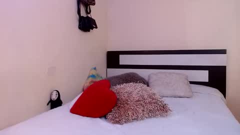Snapshot of chikandela chatting on February 2025 09:22:01 PM  Valentina  online show from February 2025 09:22:01 PM