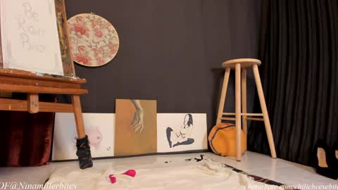 Snapshot of chilicheesebite chatting on February 2025 08:08:02 PM Nina online show from February 2025 08:08:02 PM