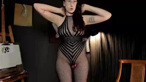 Nina   online show from March 2026 06:00:01 PM