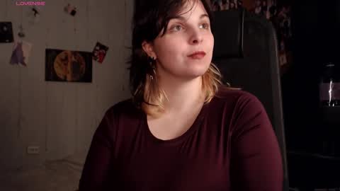 Saya online show from December 2025 09:10:02 PM