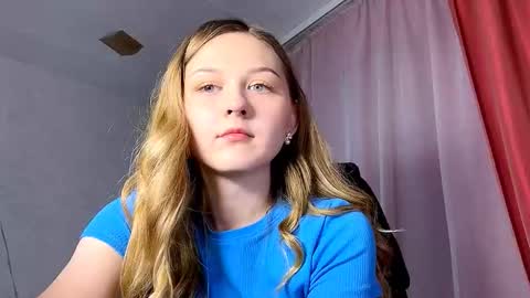 Sasha online show from September 2025 04:42:02 PM