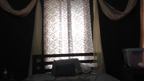 Snapshot of chillbigtime chatting on April 2026 02:25:01 PM chillbigtime online show from April 2026 02:25:01 PM