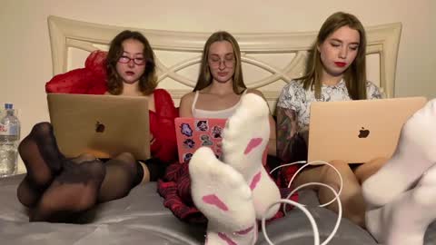 Snapshot of chillgoddess chatting on December 2024 02:25:02 PM Goddess Vika - owner of all ur money online show from December 2024 02:25:02 PM