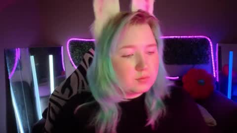 Snapshot of chimberwol chatting on November 2025 02:33:02 AM Chim-Chim online show from November 2025 02:33:02 AM