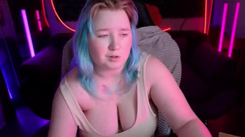 Snapshot of chimberwol chatting on November 2025 05:04:01 PM Chim-Chim online show from November 2025 05:04:01 PM