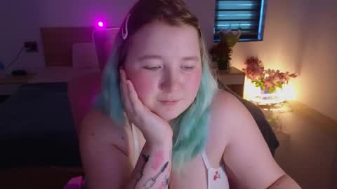 Snapshot of chimberwol chatting on May 2026 09:16:02 AM Chim-Chim online show from May 2026 09:16:02 AM