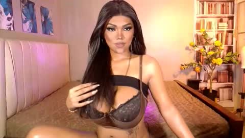 Snapshot of chinita_titi chatting on April 2026 04:48:02 AM chinita_titi online show from April 2026 04:48:02 AM