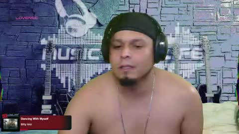 Enrique online show from March 2025 05:01:01 PM