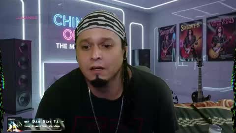 Enrique online show from October 2025 07:12:02 PM