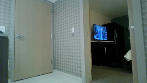 chippy70 online show from November 2025 08:13:01 AM