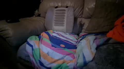 Snapshot of chippy70 chatting on April 2026 03:56:01 AM chippy70 online show from April 2026 03:56:01 AM