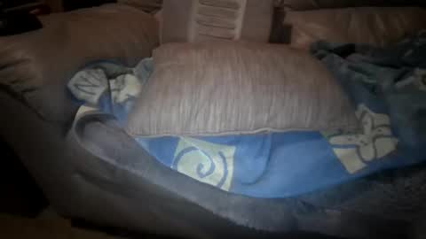 Snapshot of chippy70 chatting on April 2026 05:58:02 AM chippy70 online show from April 2026 05:58:02 AM