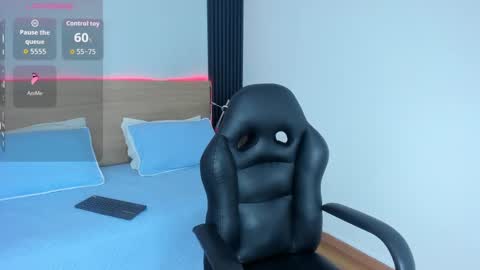 Snapshot of chiqui_milk1 chatting on September 2025 07:06:02 PM Chiqui online show from September 2025 07:06:02 PM