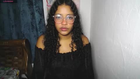 chleo_rosse online show from December 2025 01:08:01 PM