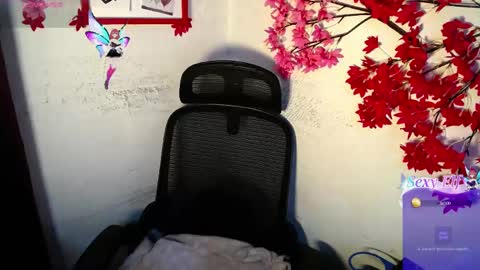 Snapshot of chleo_rosse chatting on June 2026 12:11:01 PM chleo_rosse online show from June 2026 12:11:01 PM