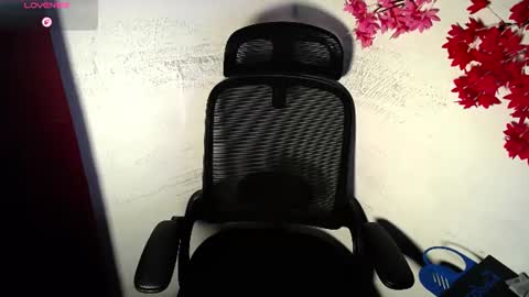 Snapshot of chleo_rosse chatting on June 2026 01:13:01 PM chleo_rosse online show from June 2026 01:13:01 PM