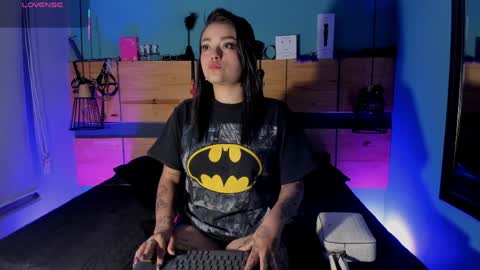 Chloeallennn  online show from April 2026 02:22:01 PM