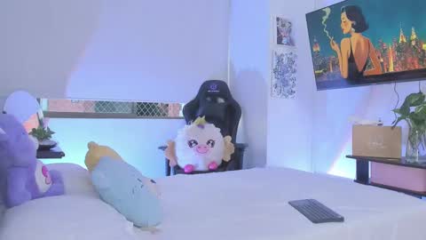 Snapshot of chloe__daviss chatting on March 2026 11:00:01 PM CHLOE online show from March 2026 11:00:01 PM