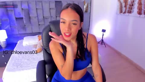 Chloe online show from March 2025 11:23:01 AM