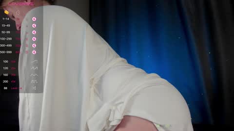 Snapshot of chloe__kiss chatting on January 2025 04:18:02 AM Chloe online show from January 2025 04:18:02 AM