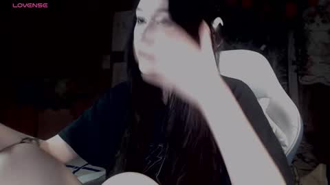 Snapshot of chloe_crystall_killer chatting on March 2026 05:22:01 AM chloe_crystall_killer online show from March 2026 05:22:01 AM